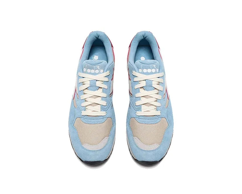 Diadora N902