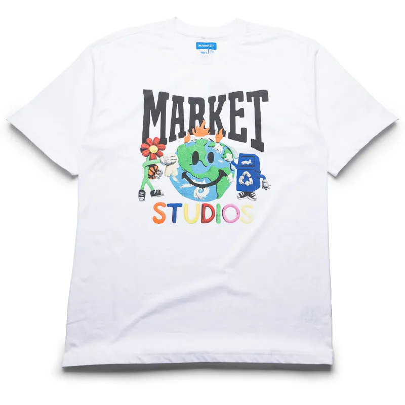 Market Smiley Studios Tee - White