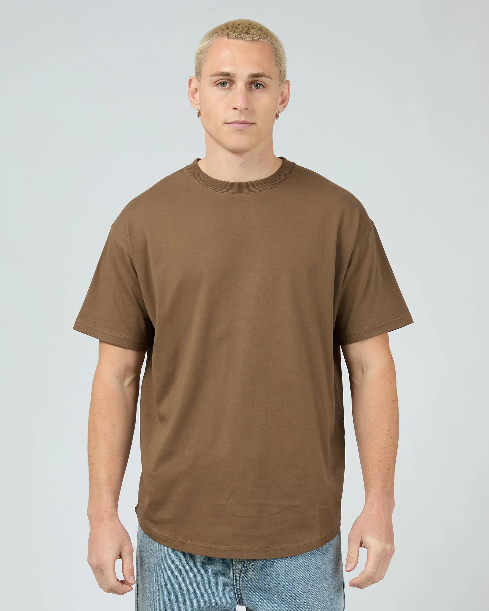 Solid Tail Tee Chocolate