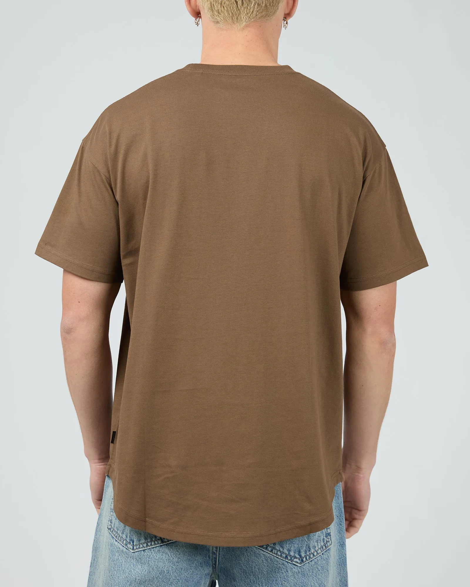 Solid Tail Tee Chocolate